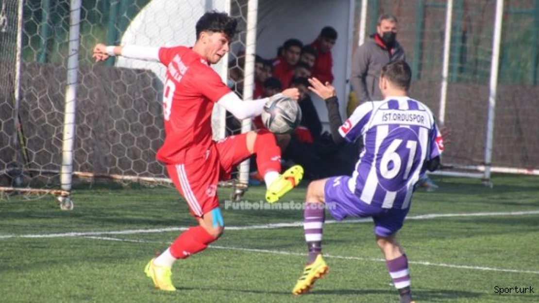 Çekmeköy Alemdağspor rövanşı aldı 3-1