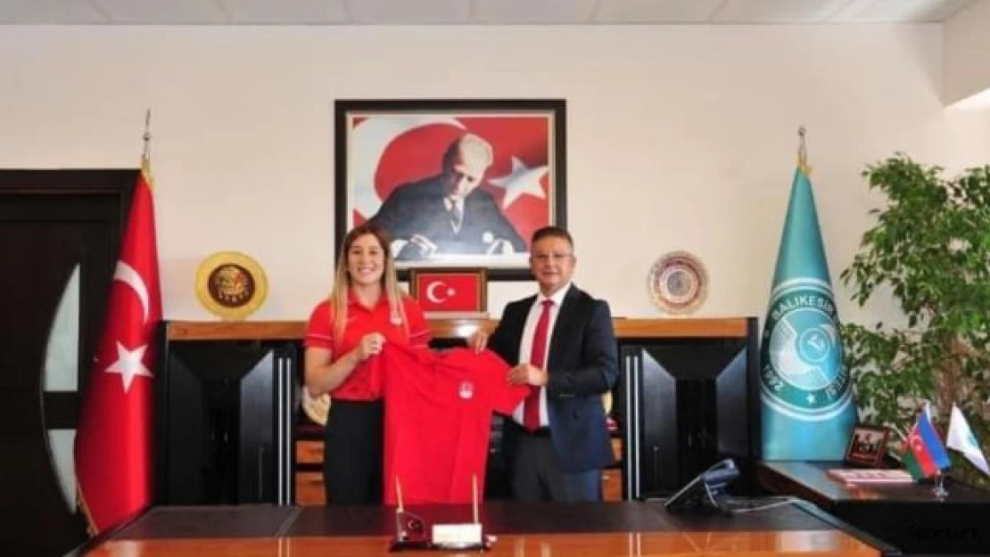 Dünya ve Olimpiyat şampiyonları BAÜN'de ders verecek
