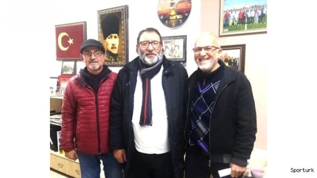 Kutsal, Celaliyespor ile sahalara döndü