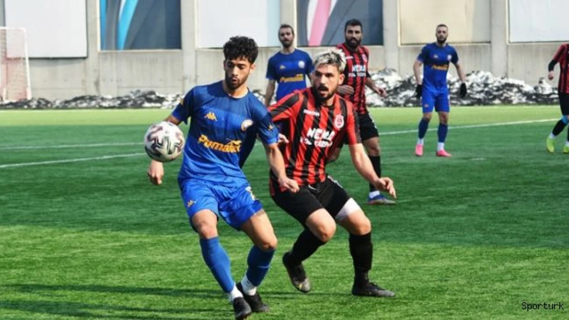 Küçükçekmece Sinop kendi sahasında iki puan bıraktı