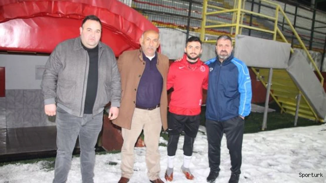 Çekmeköy Belediyesi Alemdağspor'dan toplu imza