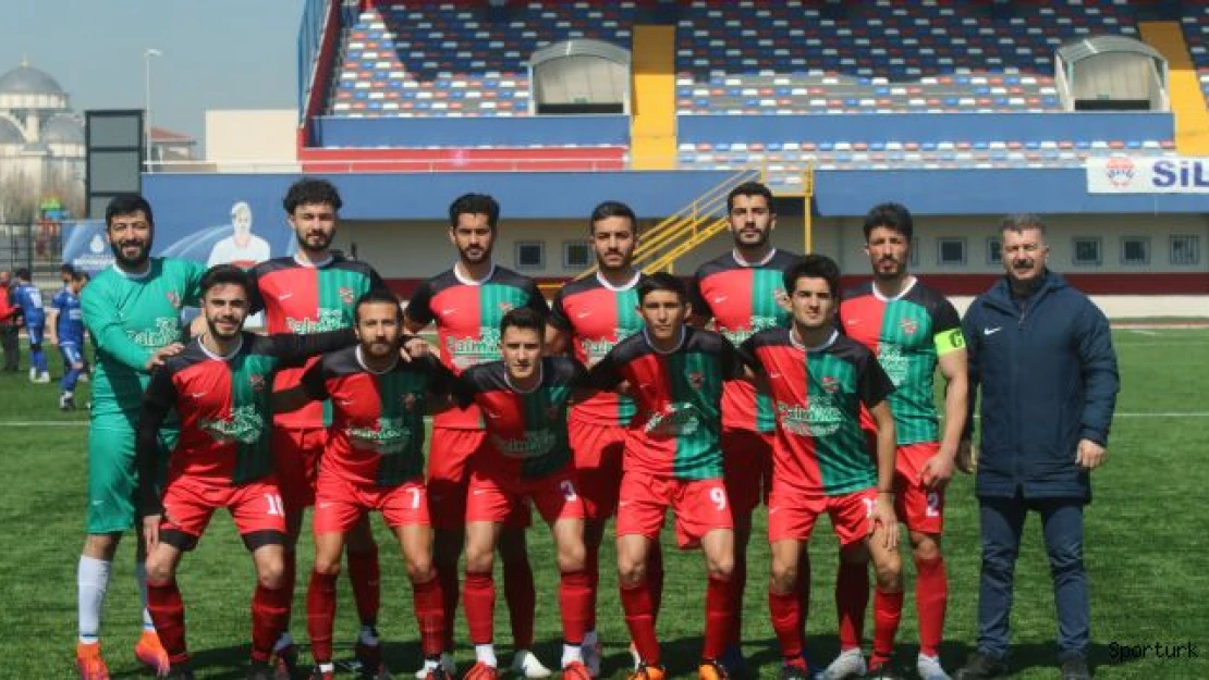 Alibeyspor'dan muhteşem geri dönüş 3-2