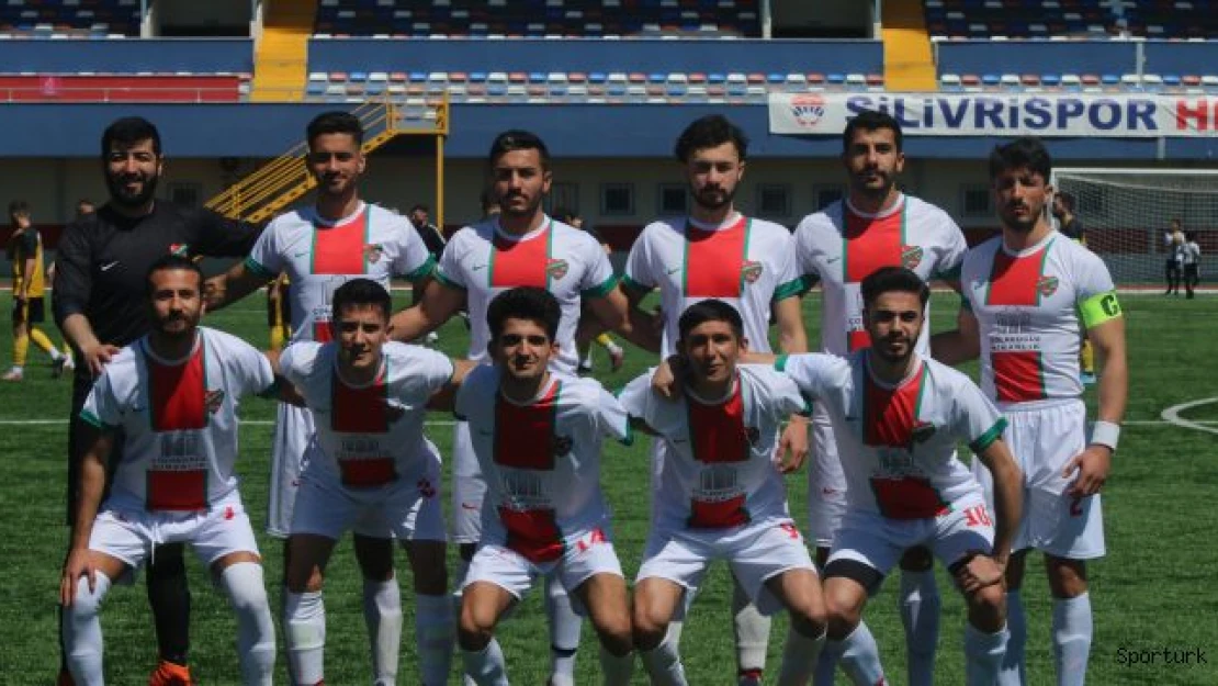 Alibeyspor tılsımını bozdu 0-3