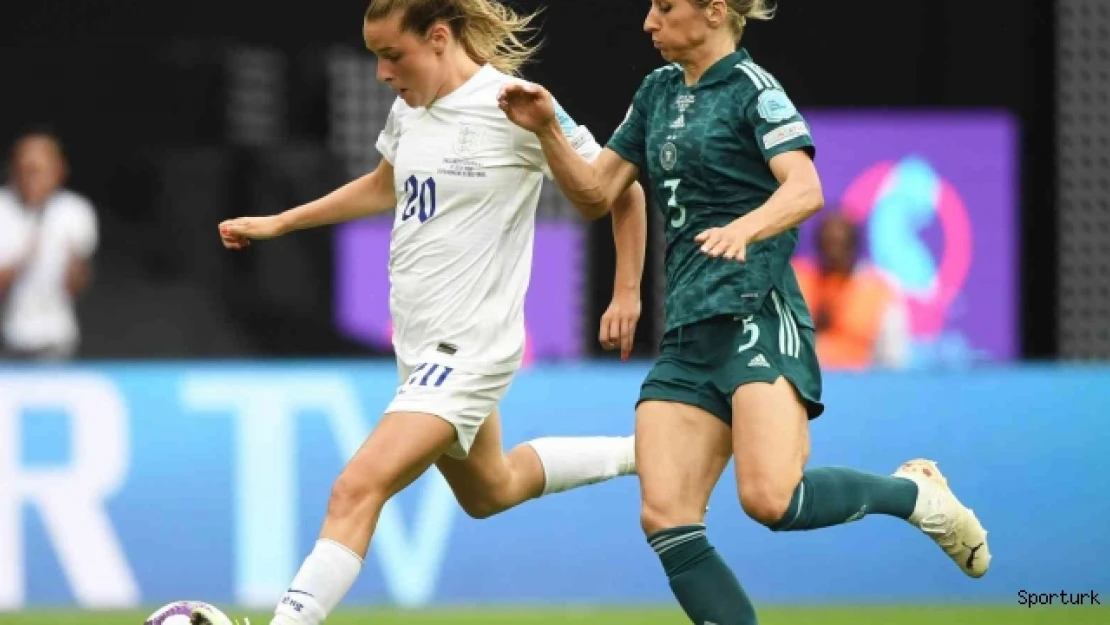 2022 Avrupa Kadınlar Futbol Şampiyonası'nda kupa İngiltere'nin
