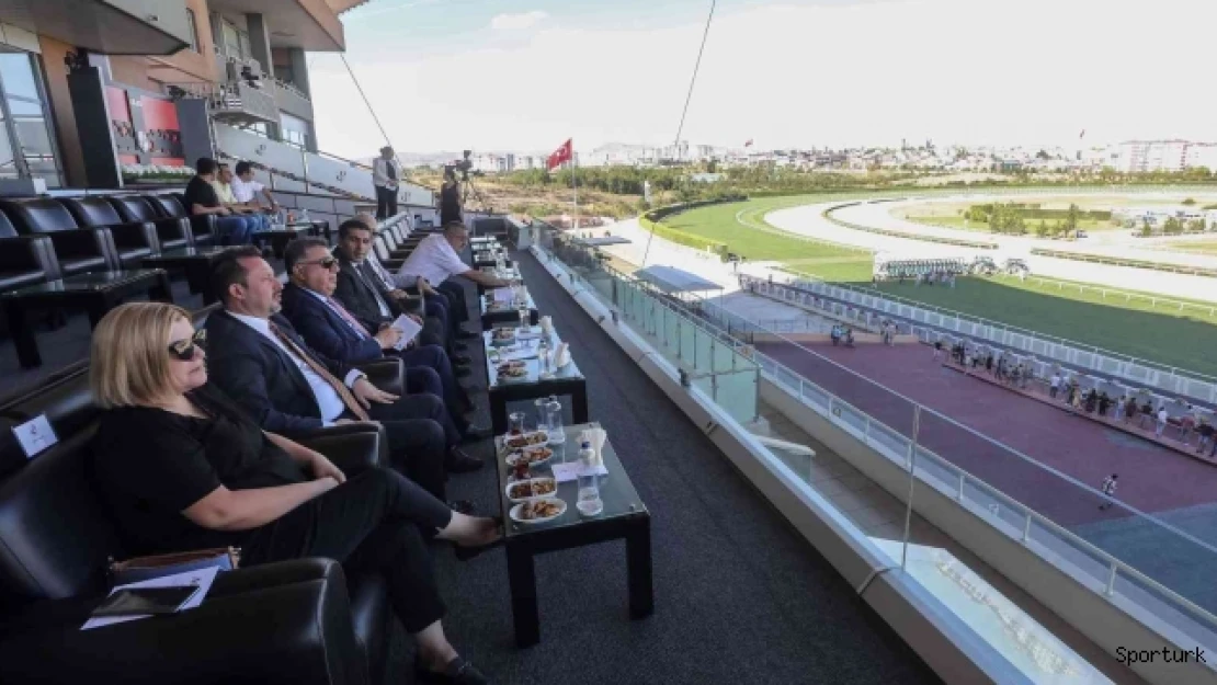 Başkanlık Koşusu'nda zafer Baronial'in