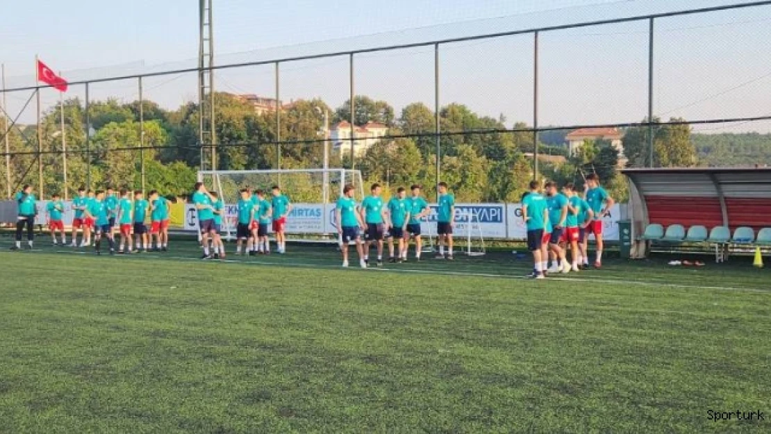 Beykoz Çavuşbaşıspor ilk antrenmanına çıktı