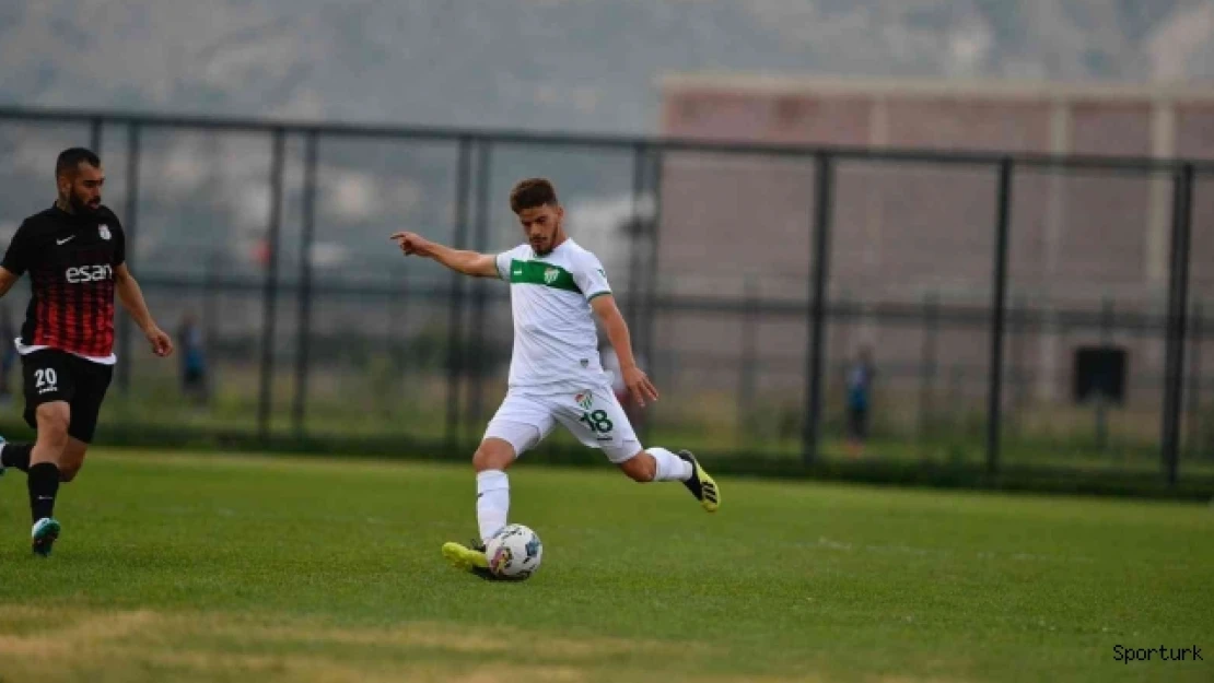 Bursaspor hazırlık maçında 68 Aksaray Belediyespor'u 2-1 yendi