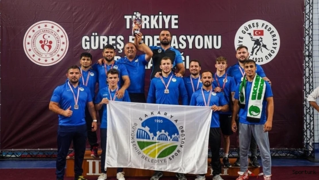 Büyükşehirin güreş takımı 1.Lig'de