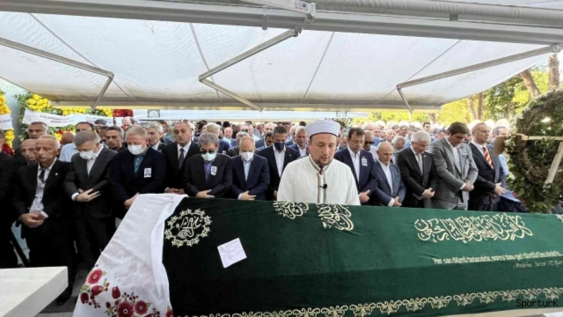 Dursun Özbek'in annesi Kezban Özbek son yolculuğuna uğurlandı