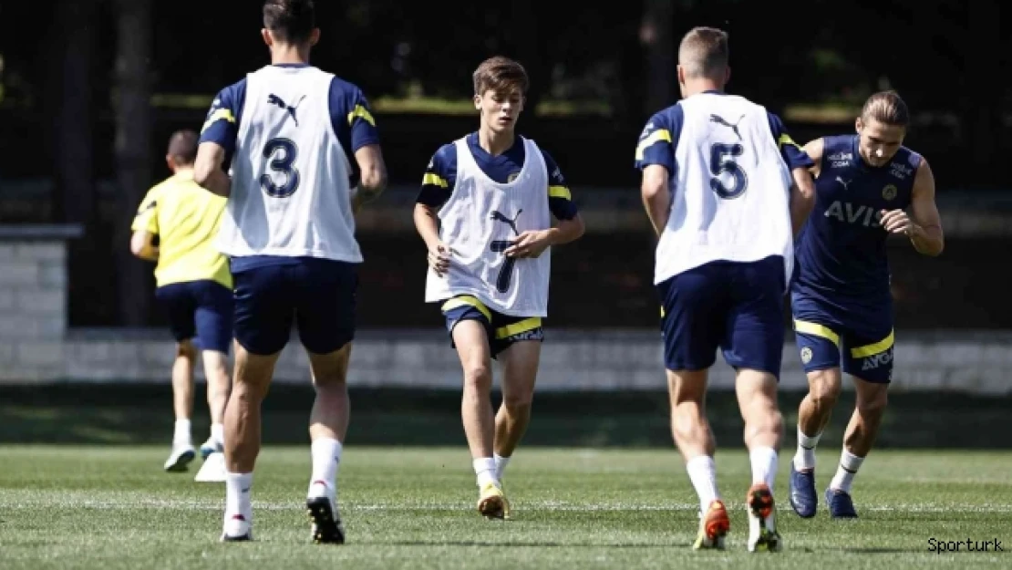 Fenerbahçe, Austria Wien maçı hazırlıklarını sürdürdü