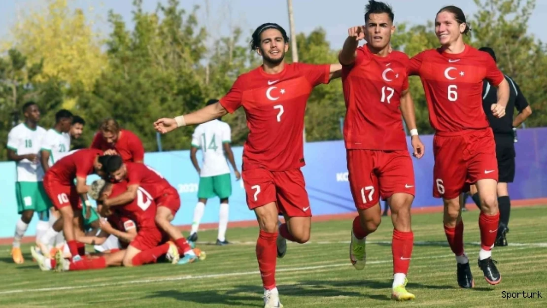 Futbolda şampiyon Türkiye