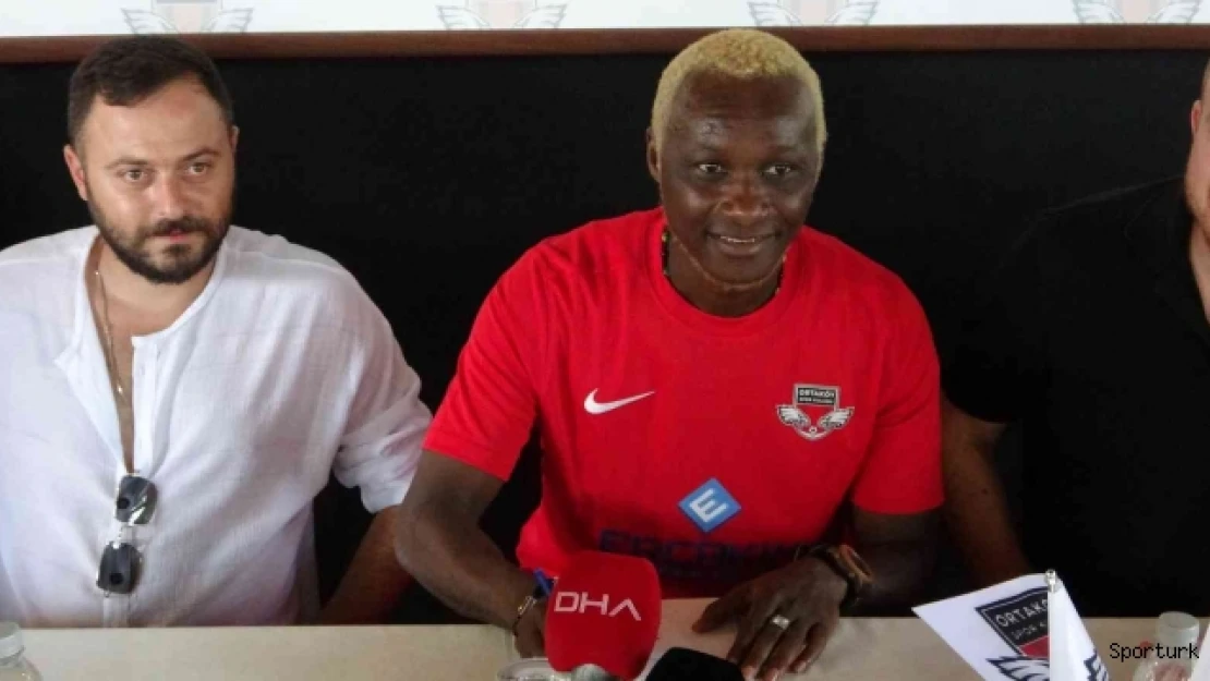İbrahim Yattara, Muğla Süper Amatör Lig takımı Ortaköyspor ile sözleşme imzaladı