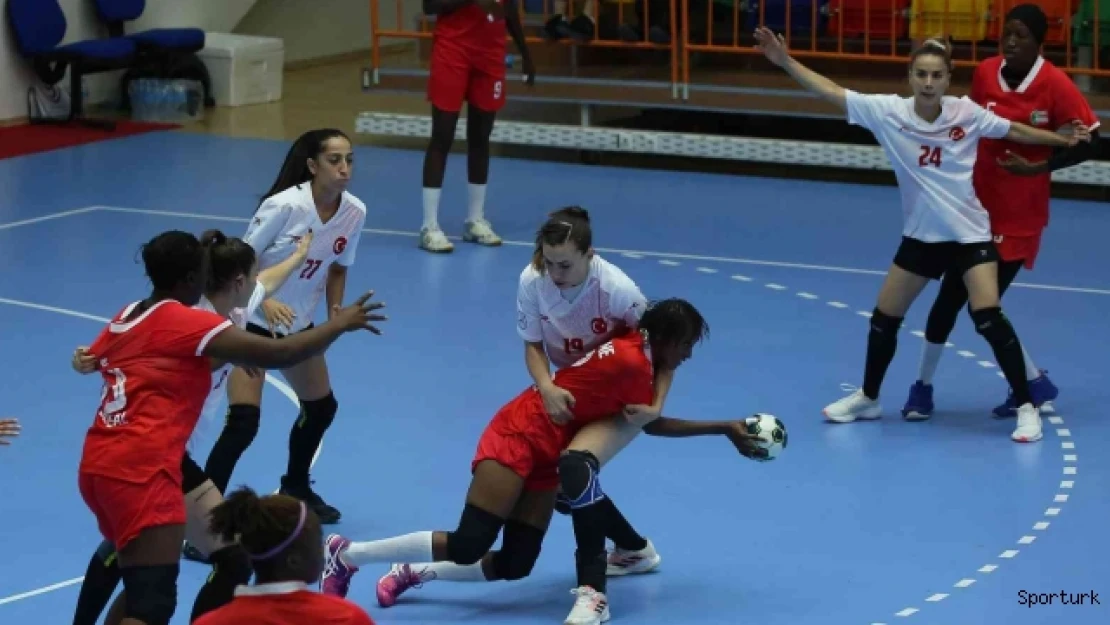 Kadın Hentbolculardan ikinci galibiyet