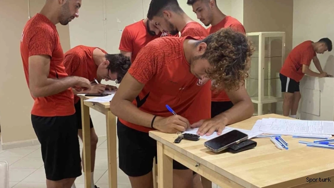 Kartallı futbolculardan 'Kan ve Kök Hücre Bağışı' seferberliği