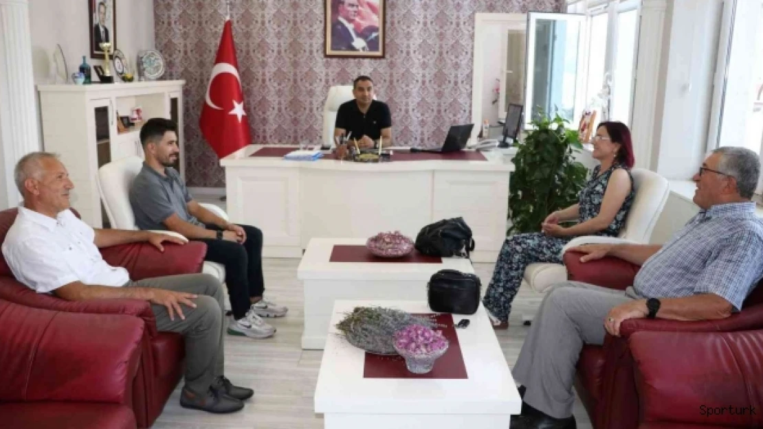 Kaymakam Çelik, milli bisikletçiyi ağırladı