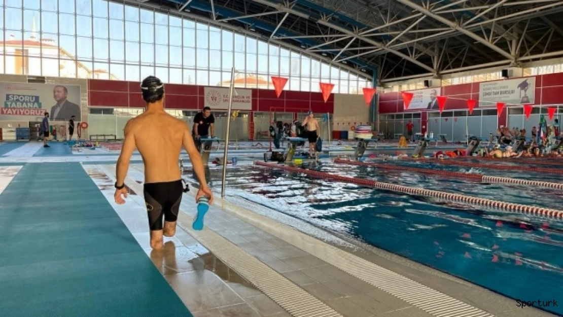 Olimpik yüzme havuzunun açılması ile olimpiyatlara damga vurdular