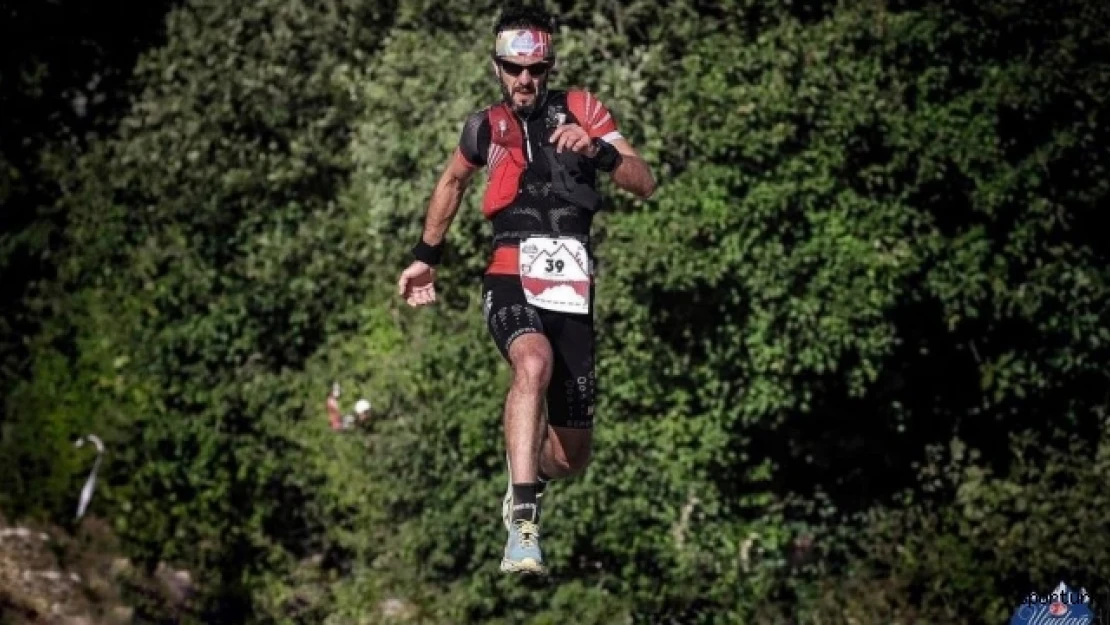 Sigarayı bırakıp koşu sporuyla ilgilenen Özgür Sancak, Türkiye'nin ender ultra trail maratoncularından oldu