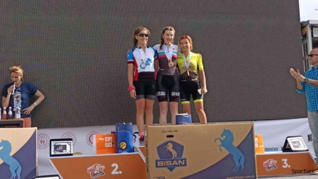 Sporcu Özlem Sakarya Ankara'da birinci oldu