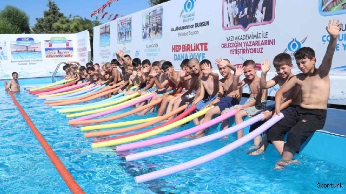 Sultangazi Belediyesi Yaz Spor Okulları'nda şampiyonlar yetişiyor