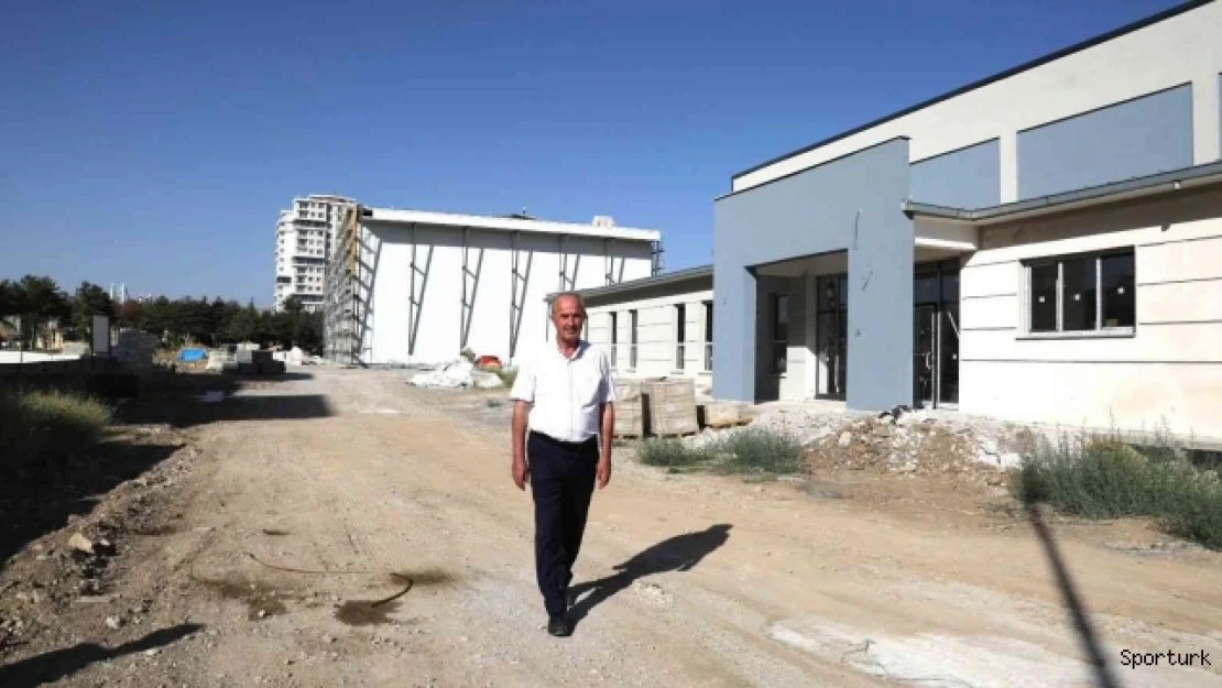 Tuşba Belediyesinden modern spor kompleksi