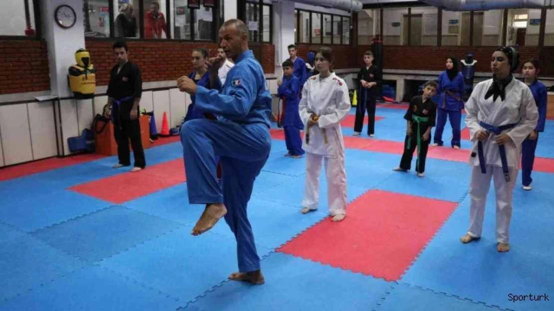 Vietnam'da doğan vovinam sporunu Türkiye'ye getirdiler
