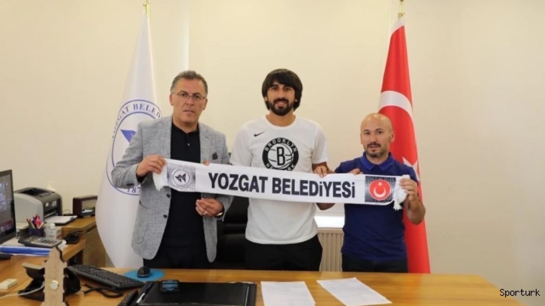 Yozgat Belediyesi Bozokspor, golcü oyuncu Ercan Kuruçay'ı transfer etti