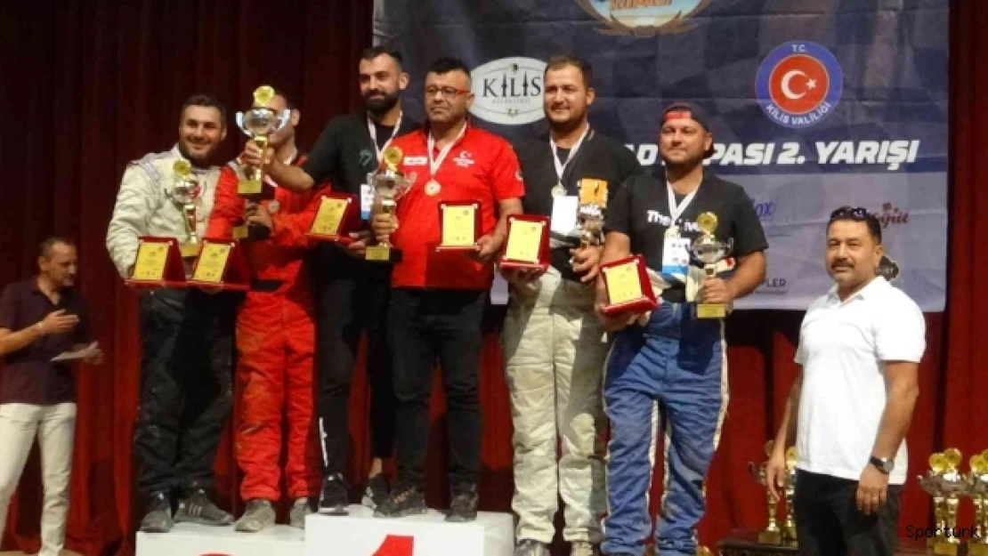 2022 Akdeniz Off-Road Kupası 2. ayağında dereceye girenlere kupa ve madalyaları verildi