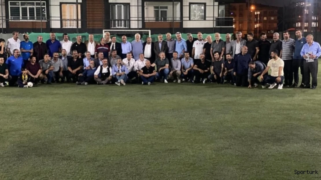 Ağrı'nın 4 farklı kuşakta ki spor adamları buluştu