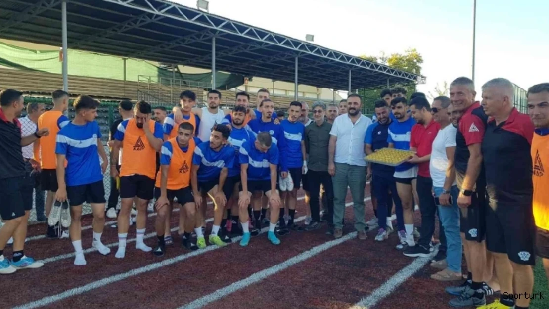 Arguvanspor, Muş 1984 Muşspor hazırlıklarını sürdürdü