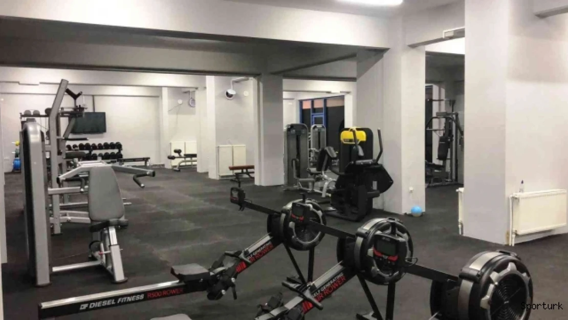 Belediye spor salonu hizmete açıldı