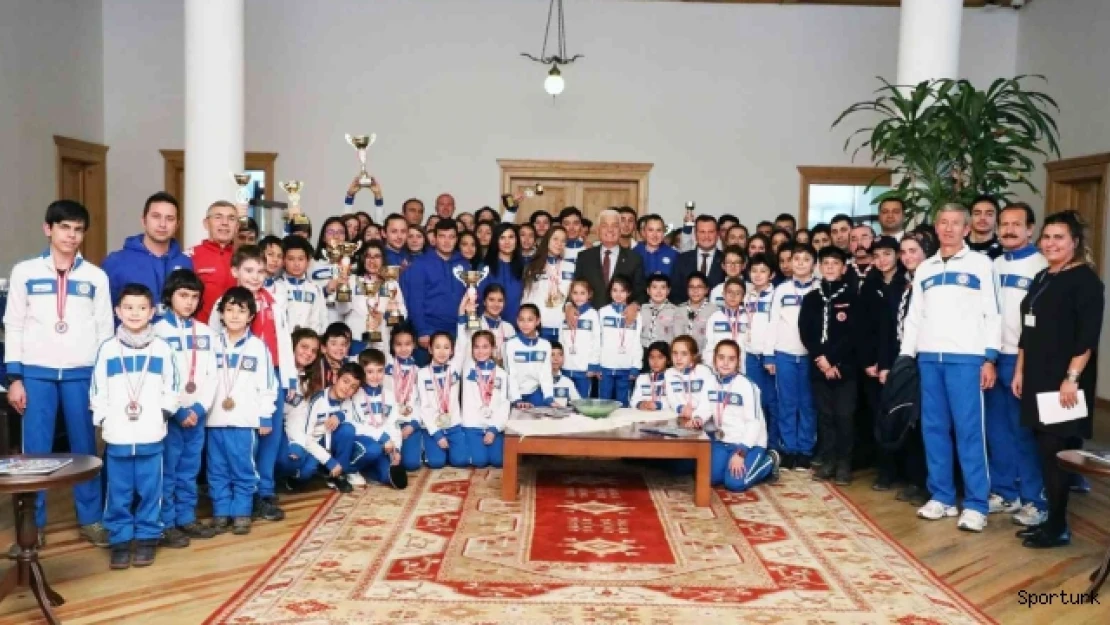 Büyükşehir sporcuları 9 ayda 180 madalya ve kupa kazandı
