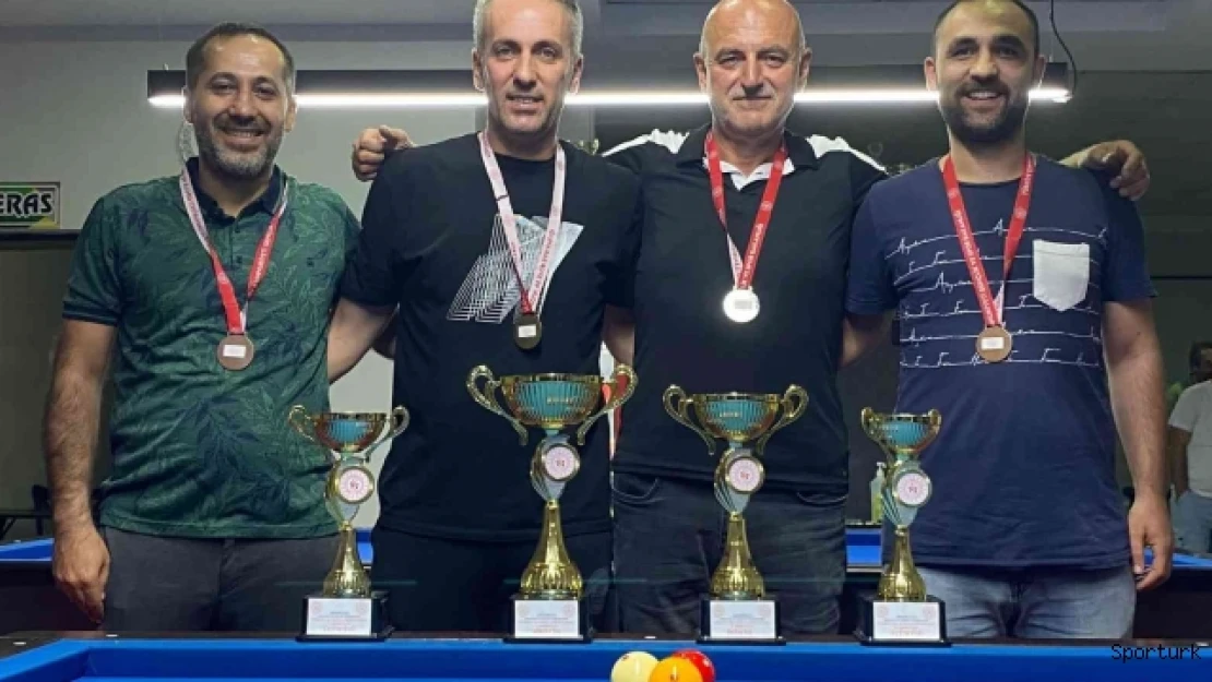 Düzce 3 bant bilardo şampiyonu Kılıç oldu