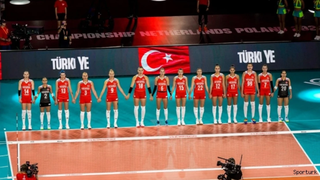 Filenin Sultanları, Polonya ile karşılaşacak