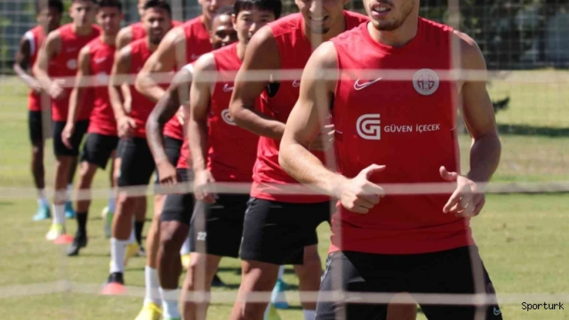 FTA Antalyaspor, Kayserispor maçı hazırlıklarını tamamladı