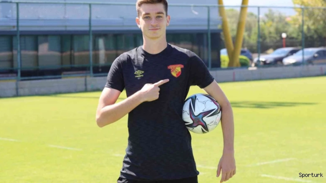Göztepe, Berkay Atay'ı transfer etti