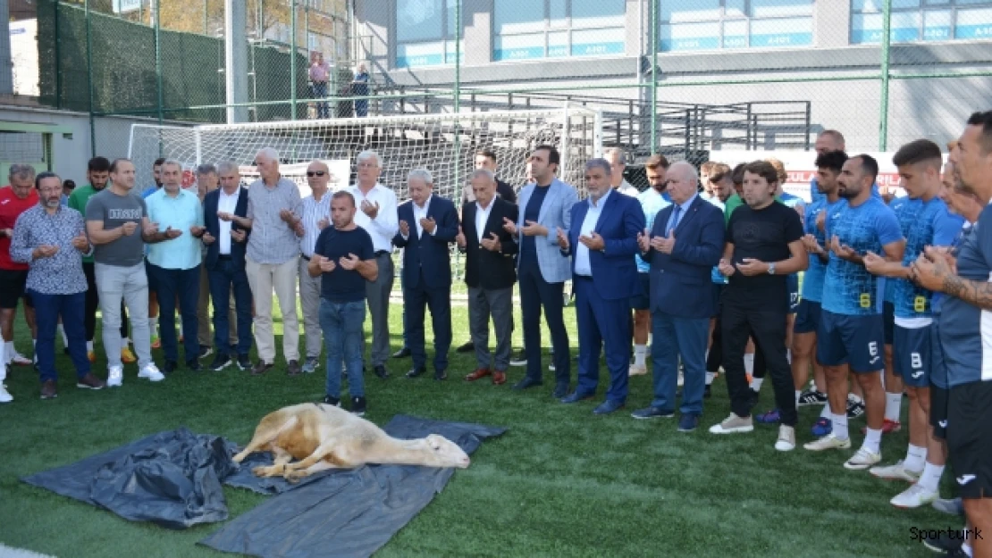 Küçükçekmece Sinopspor dualarla sezon açılışı yaptı