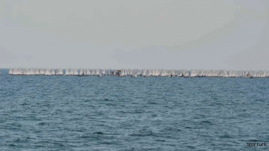 Marmara Denizi'nde uluslararası yelken yarışları başladı: 8 ülkeden 313 sporcu yarışıyor