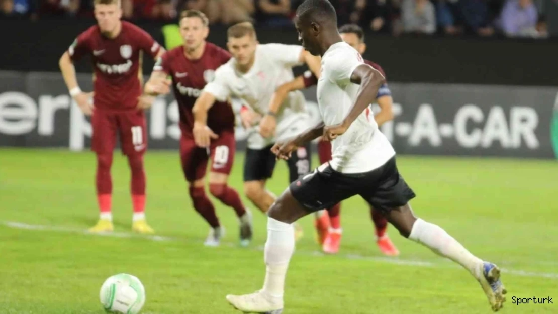 Max Gradel gol sayısını 3'e çıkardı