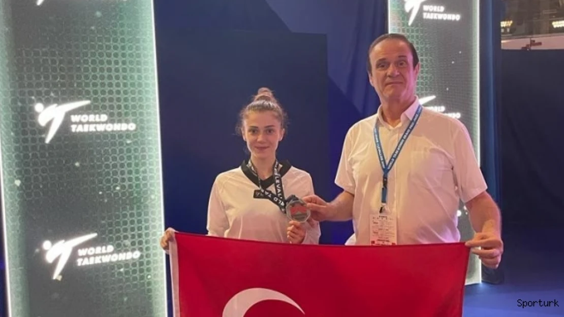 Merve Dinçel'den gümüş madalya