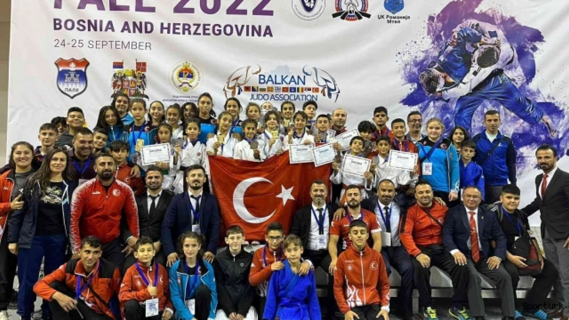 Minikler Balkan Şampiyonası ilk gününde 14 madalya