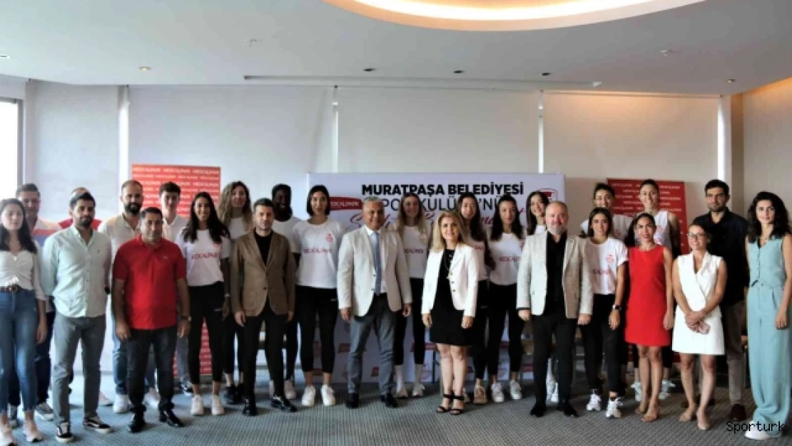 Muratpaşa'nın sultanlarına sağlık sponsoru