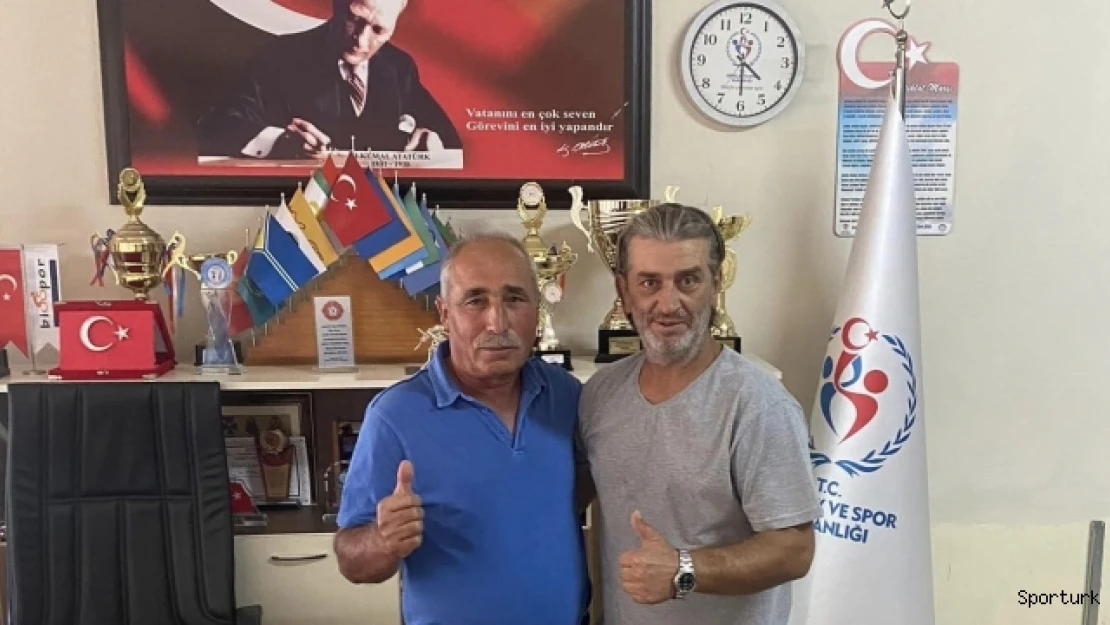 Salihli Emirspor, Sapmaz'a emanet