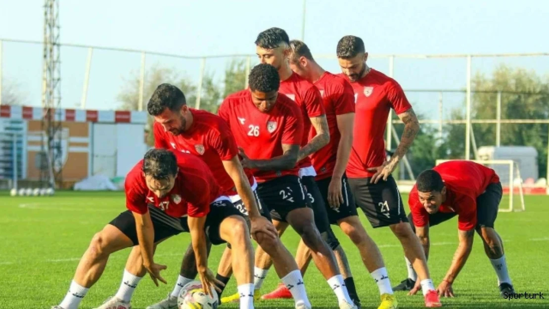 Samsunspor ile Sakaryaspor 32. randevuya çıkıyor