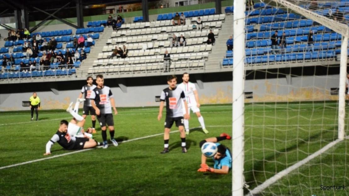 Sefaköy Kartal, Ufukspor hazırlık maçını kazandı 4-2