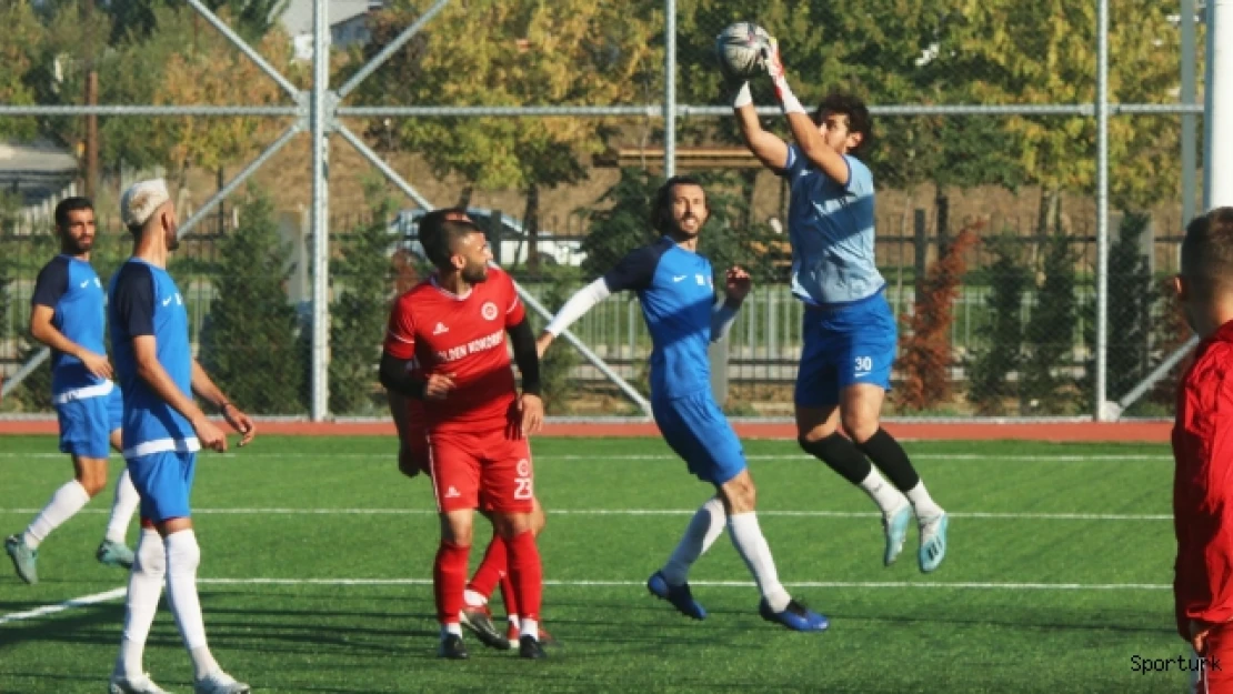 Silivrispor ve Ortaköyspor lige hazır 1-1