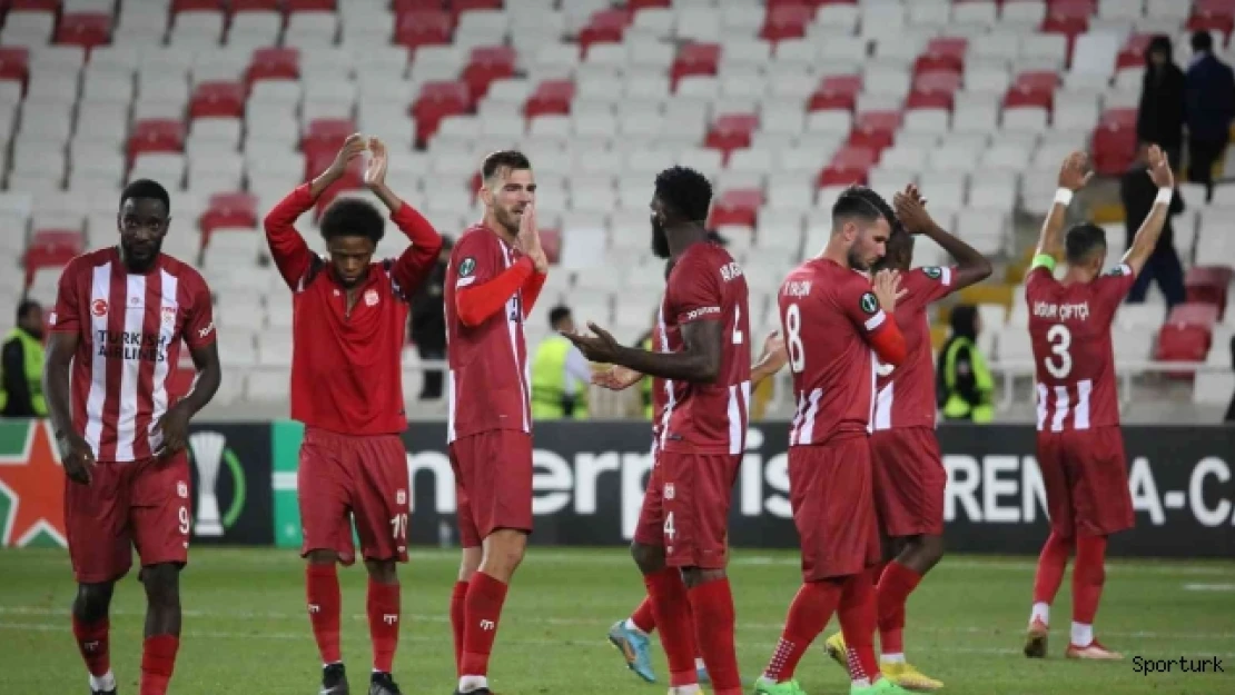 Sivasspor ile İstanbulspor ligde ilk kez karşılaşacak