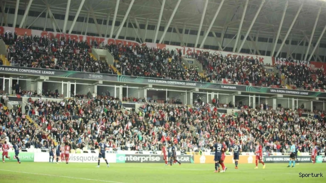 Sivasspor-İstanbulspor maçının biletleri satışta