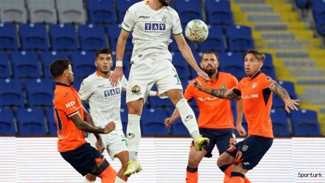 Spor Toto Süper Lig: Medipol Başakşehir: 0 - Corendon Alanyaspor: 0