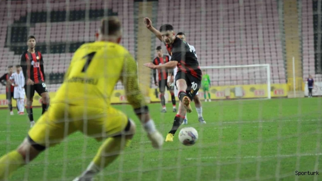 TFF 3. Lig: Eskişehirspor: 3 - Hacettepe 1945: 4