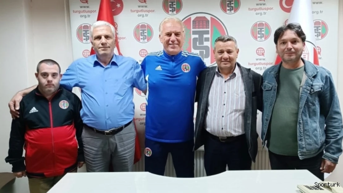 Turgutluspor'da teknik direktörlüğe Doğan Engin getirildi